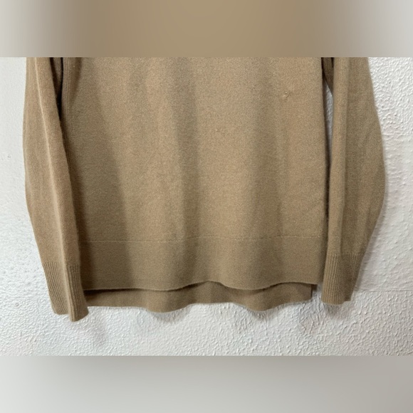 Halogen 100% Cashmere Crewneck Pullover Sweater Women’s Small Neutral Tone Cozy - Picture 5 of 13